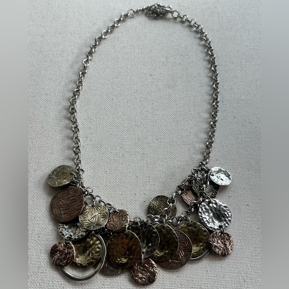 Elegant Mixed Metal Disc Necklace - Picture 2 of 4
